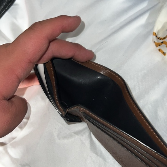 2 Coach Slim Billfold wallets - Picture 5 of 9